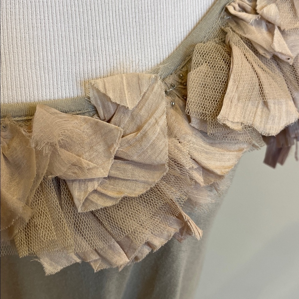 Valentino Beige Ruffled Blouse - Picture 2 of 10
